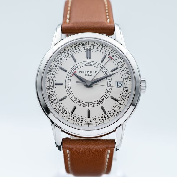 Patek Philippe Complications 5212A-001